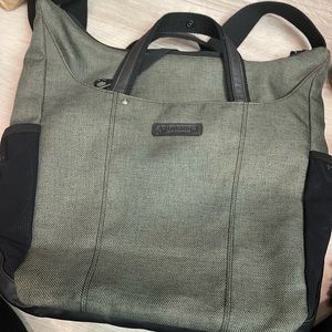 Timbuk2 womens shoulder bag w/ bike attachment